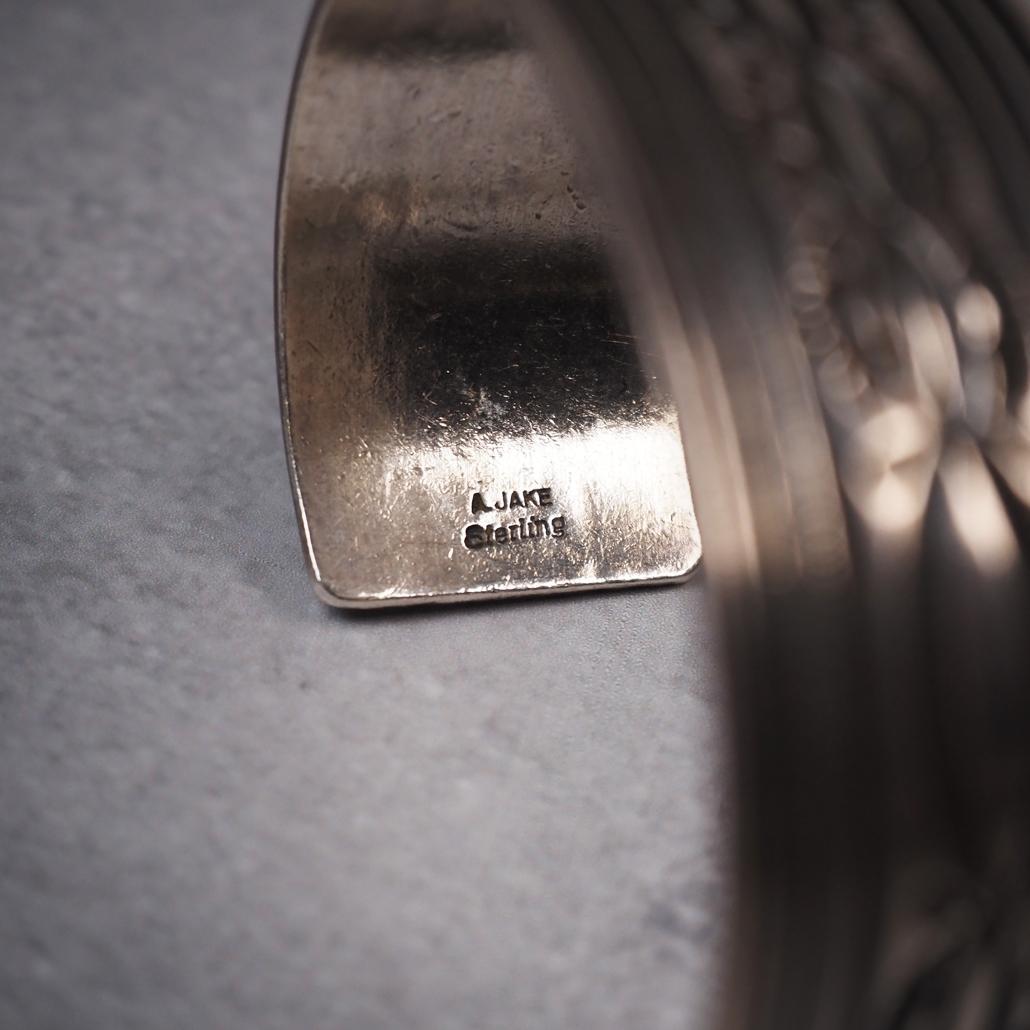 ナバホ族 NAVAJO ・Jake アルバート・ジェイク バングル