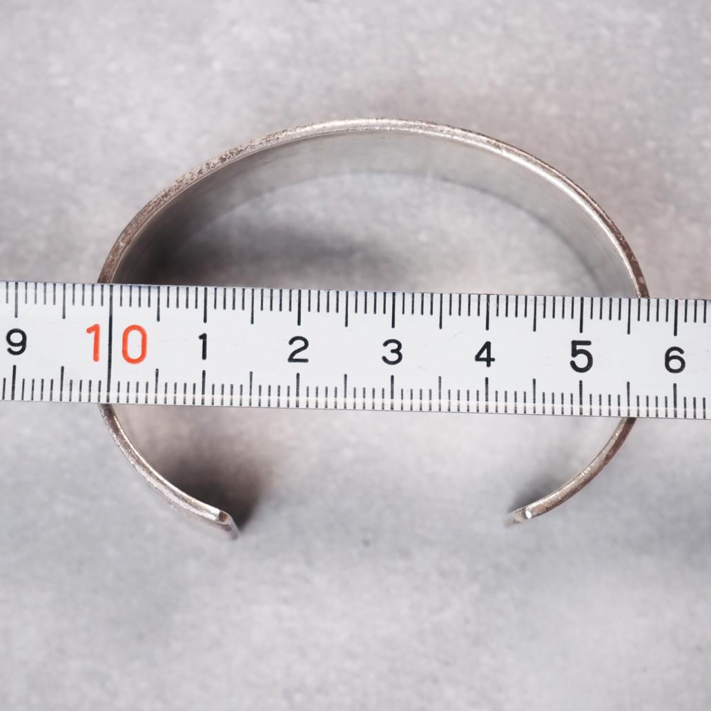 ナバホ族 NAVAJO ・Jake アルバート・ジェイク バングル