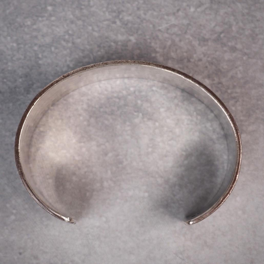 ナバホ族 NAVAJO ・Jake アルバート・ジェイク バングル