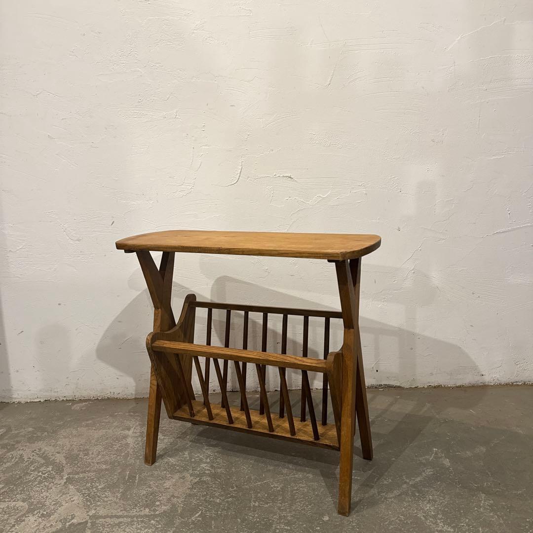 ヴィンテージ　サイドテーブル　ブックスタンド　マガジンラック