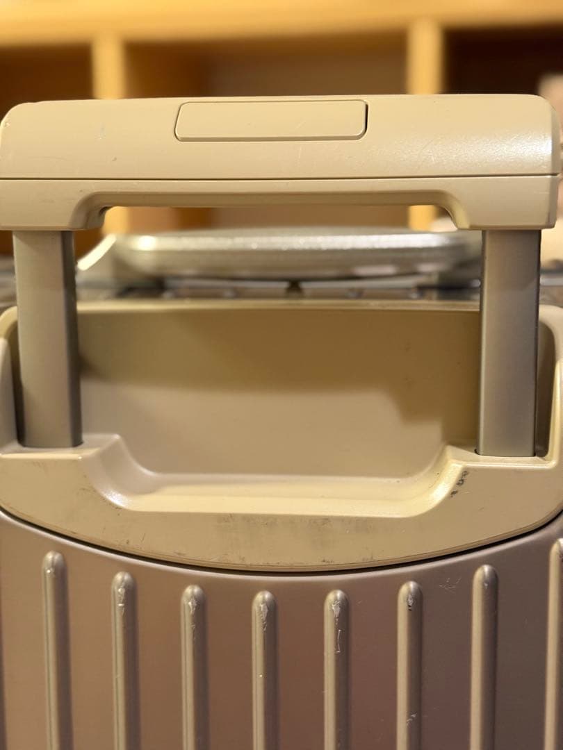 最終お値下げ‼️RIMOWAトパーズチタニウム 85L Check-In L