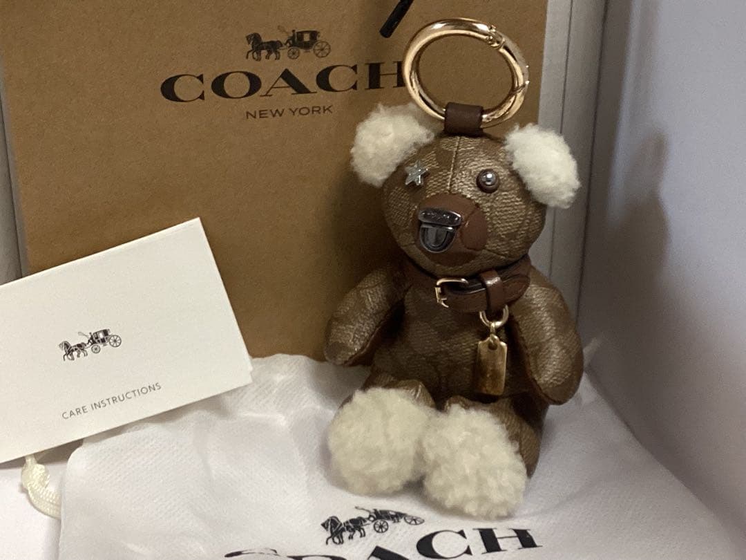 袋付き未使用美品コーチCOACH クマ型キーホルダー ブラウン本物