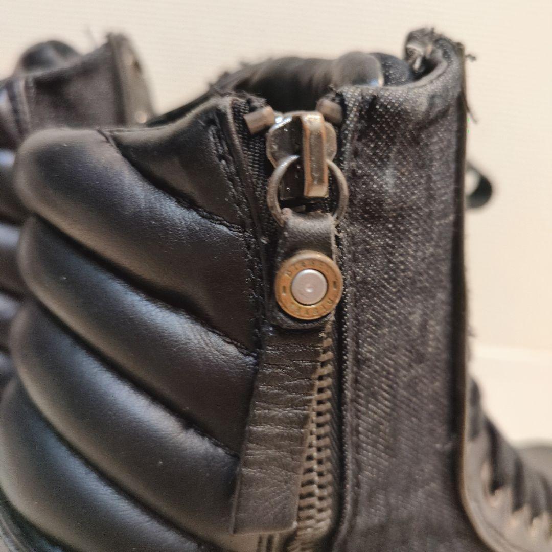 diesel ディーゼル　スニーカー　ハイカット　メンズ　プレートロゴ　ブラック