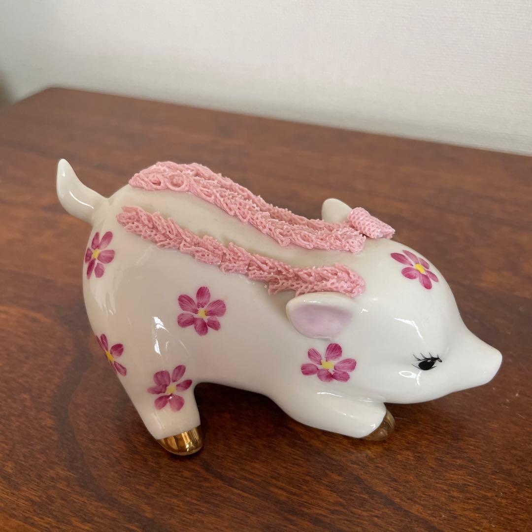 アイリッシュドレスデン　猪　干支　置物