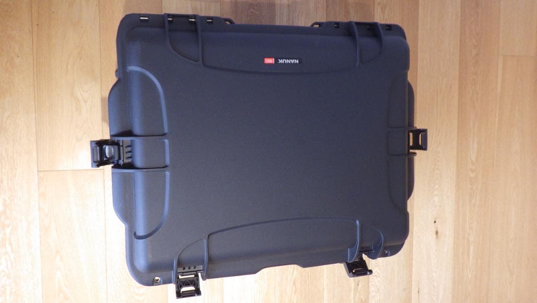 NANUK (ナヌーク) 906-0001 ブラック 防水・耐衝撃キャリーケース