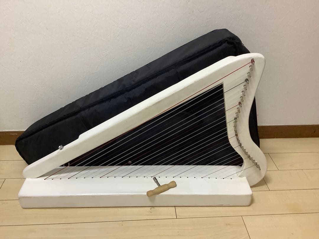 Harpsicle製ハープ　26弦