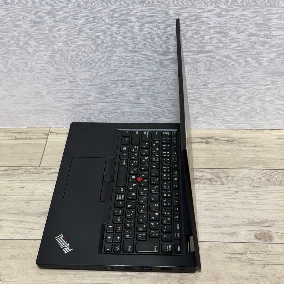 高性能！Lenovo ノートPC 11世代i5/ThinkPad/256GB