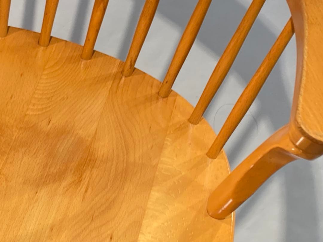 ラスト一点画像76枚 キツツキ ダイニングチェア ナチュラル 昭和56年 アーム