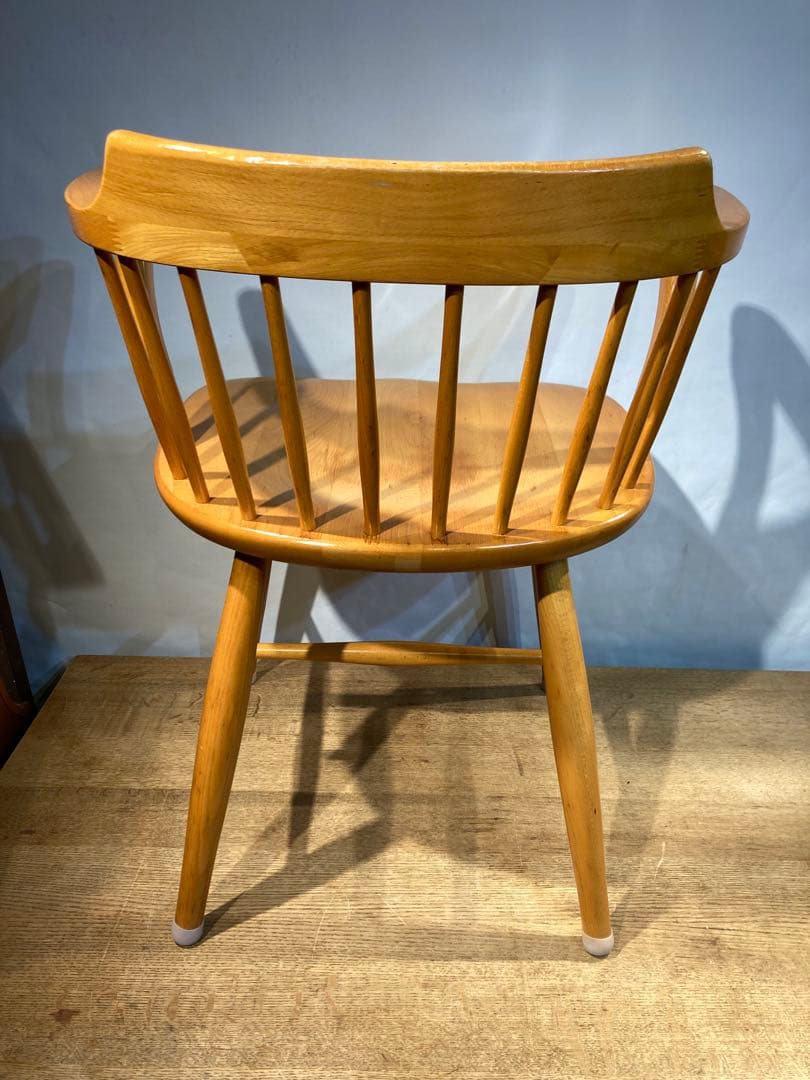 ラスト一点画像76枚 キツツキ ダイニングチェア ナチュラル 昭和56年 アーム
