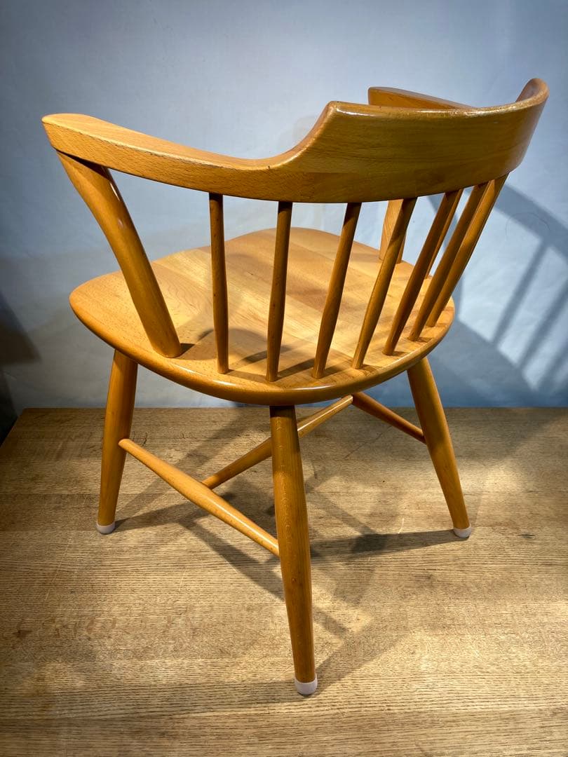 ラスト一点画像76枚 キツツキ ダイニングチェア ナチュラル 昭和56年 アーム