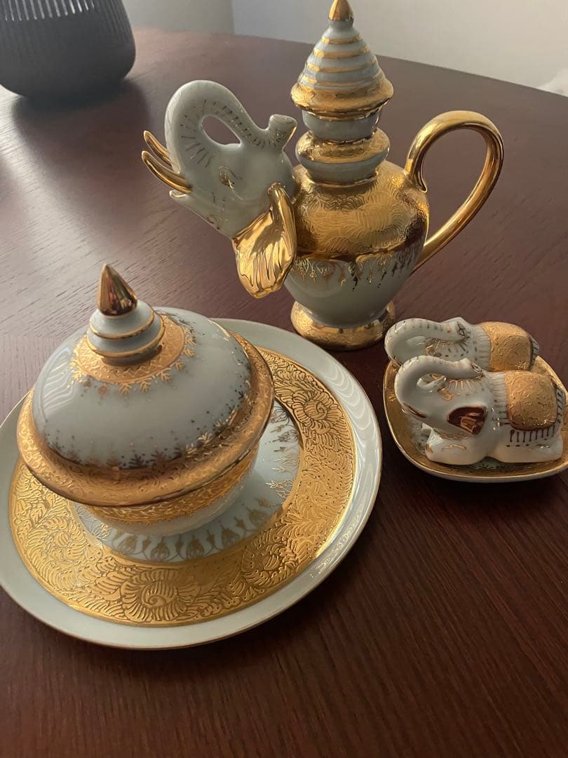 タイ製　ベンジャロン焼き　セット