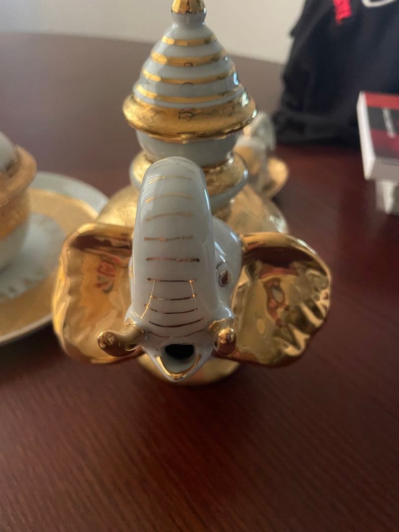 タイ製　ベンジャロン焼き　セット