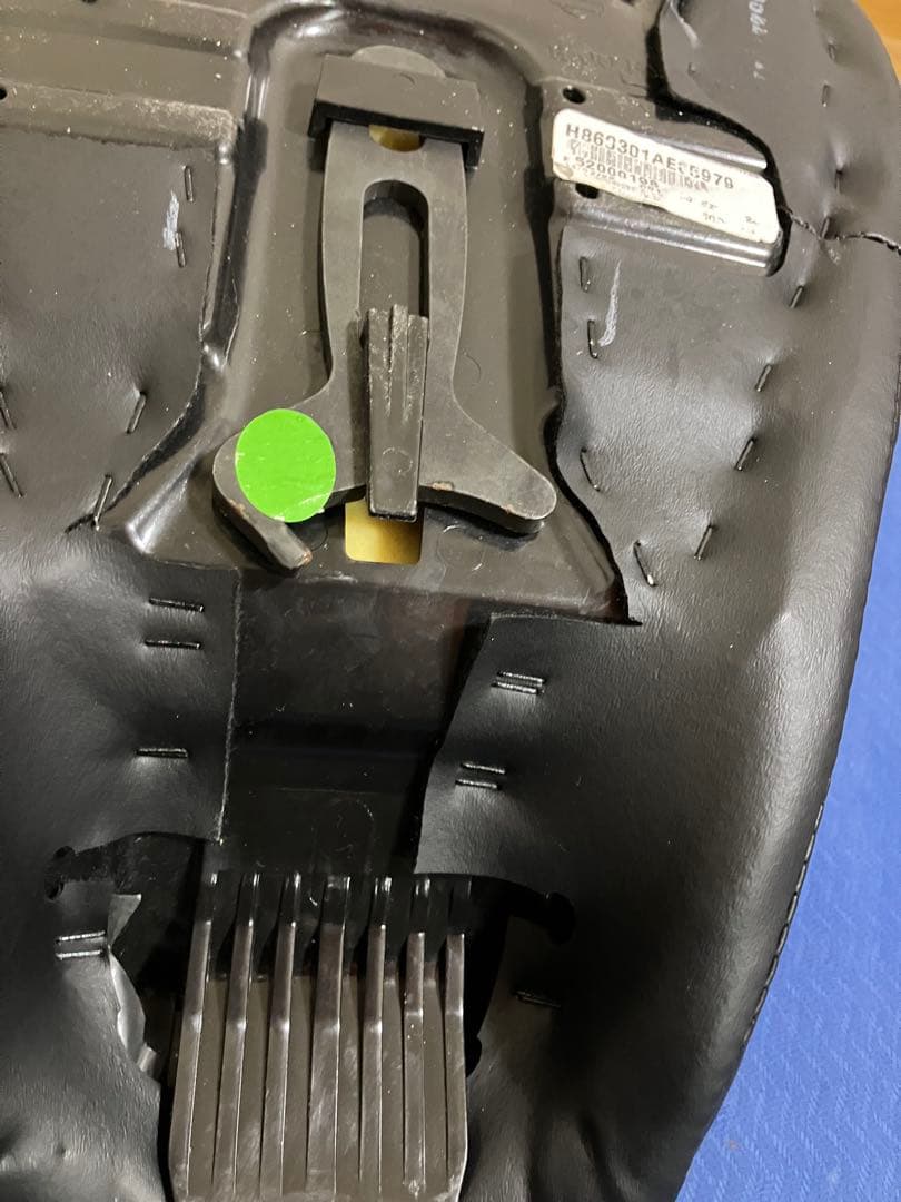 ハーレー　XL スポーツスター　純正シート　ソロシート　美品