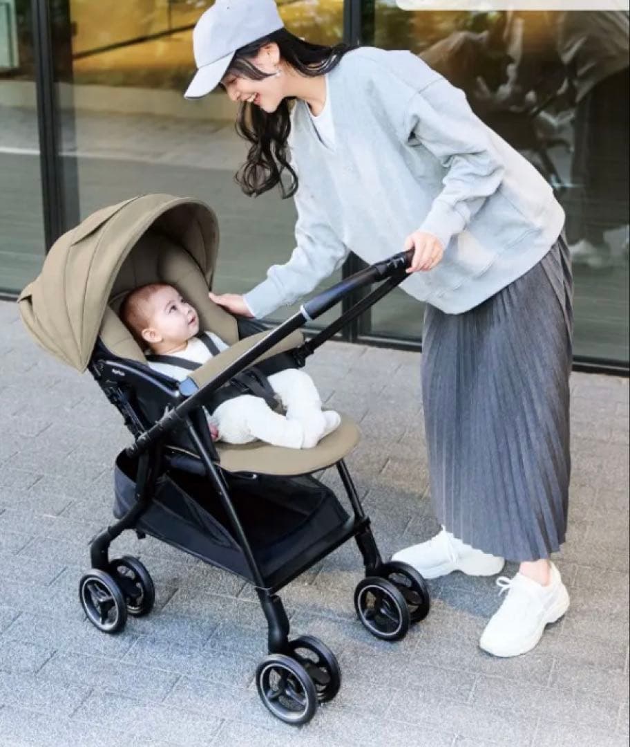 アップリカ　ラクーナクッションフリー AB Aprica