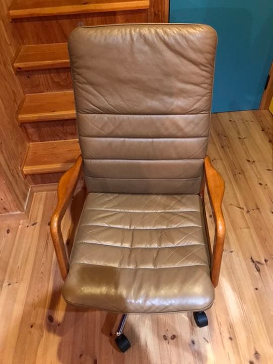 カリモク 本革デスクチェア回転 karimokuアンティーク　1脚ヴィンテージ
