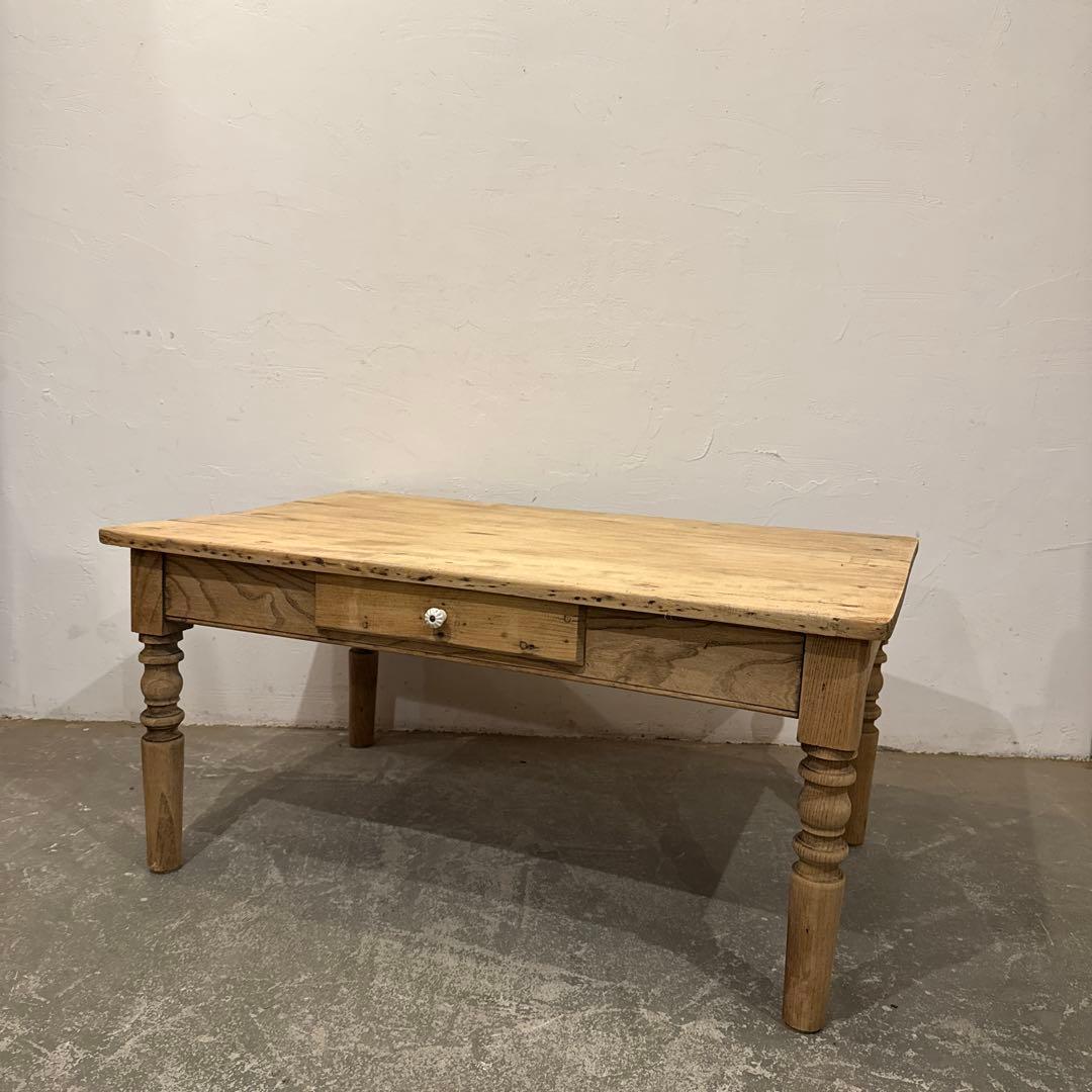 年末年始saleヴィンテージ　コーヒーテーブル　引き出し付き　剥離