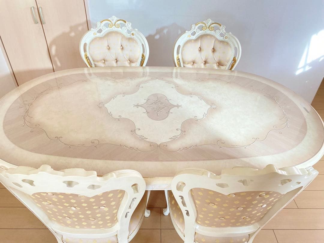 ①サルタレッリヴェルサイユ　ダイニングテーブル &チェア4脚　※5点販売のみ