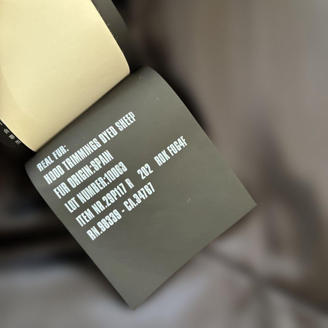 プラダ　ダウン　コート　29P117 正規品　フード　岡部あゆみ　濃紺　ファー