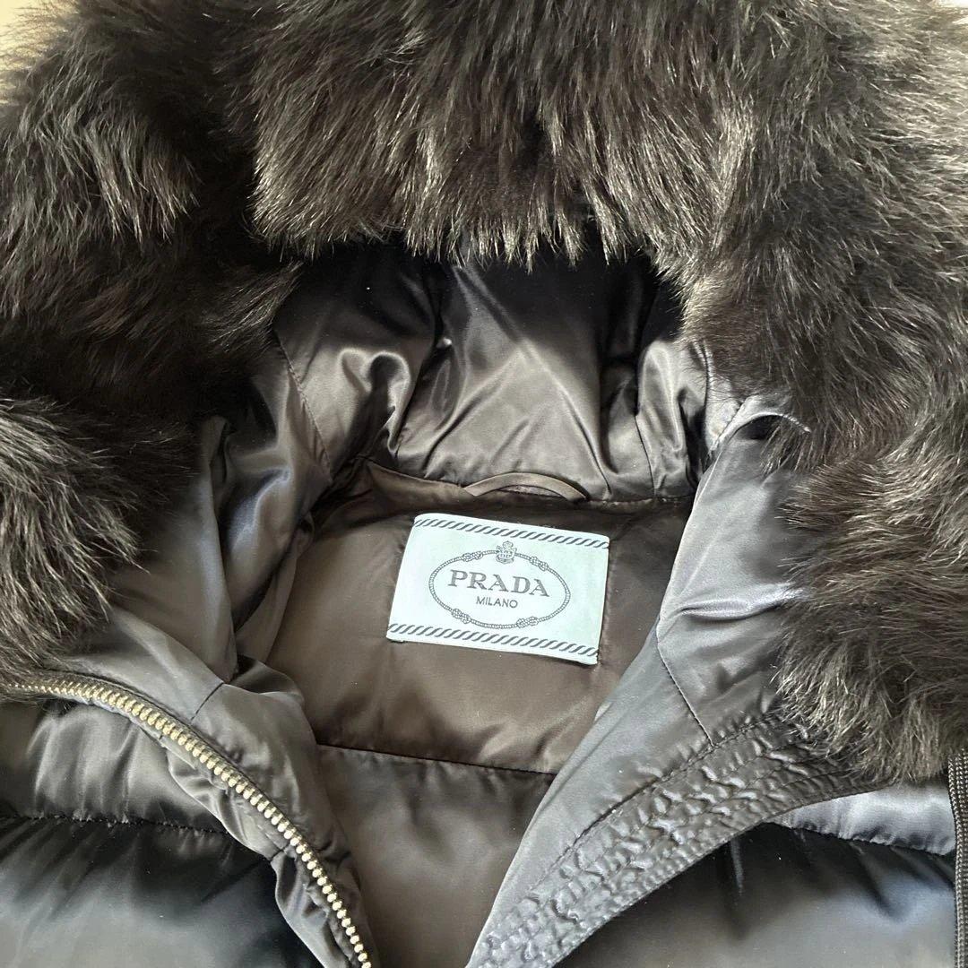 プラダ　ダウン　コート　29P117 正規品　フード　岡部あゆみ　濃紺　ファー