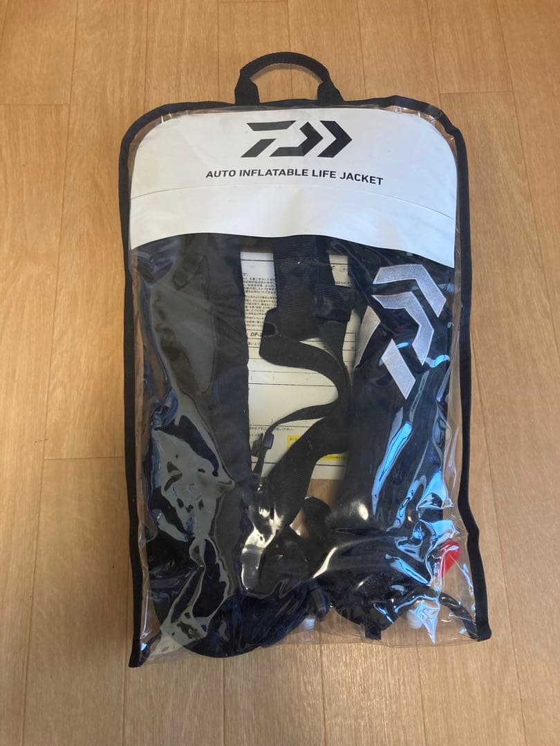 Daiwa DF-2608 自動膨張ライフジャケット