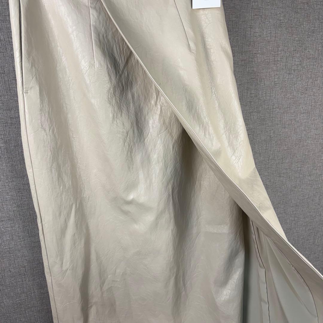 【新品未使用】ETRE TOKYO　フェイクレザーラップスカート　Mサイズ