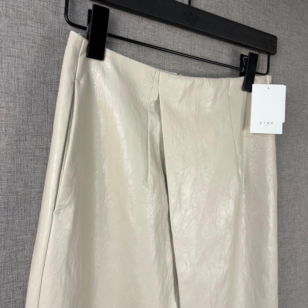 【新品未使用】ETRE TOKYO　フェイクレザーラップスカート　Mサイズ
