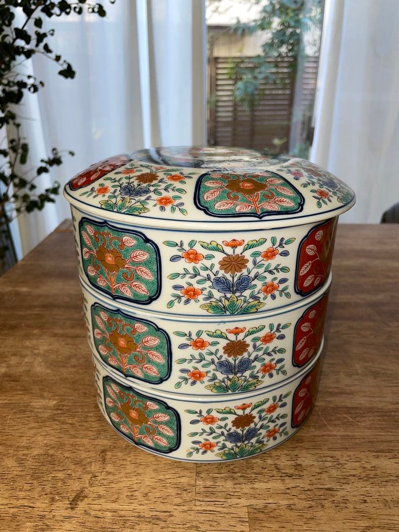 有田焼　お重　基泉　三段重　おせち