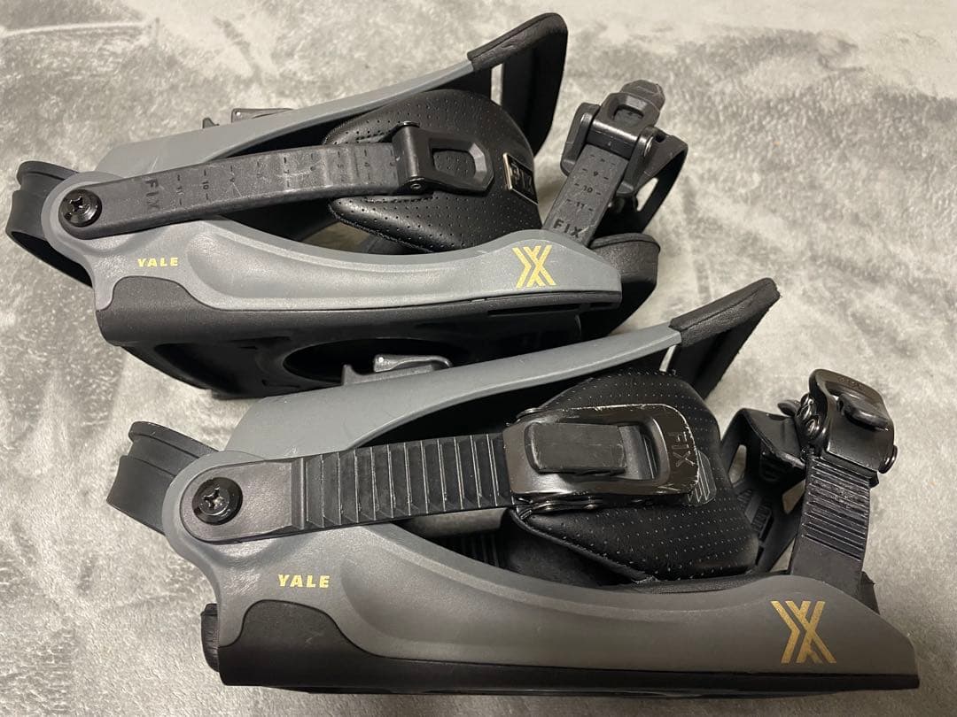 ★ 23-24 FIX スノーボード ビンディング YALE Mサイズ ★