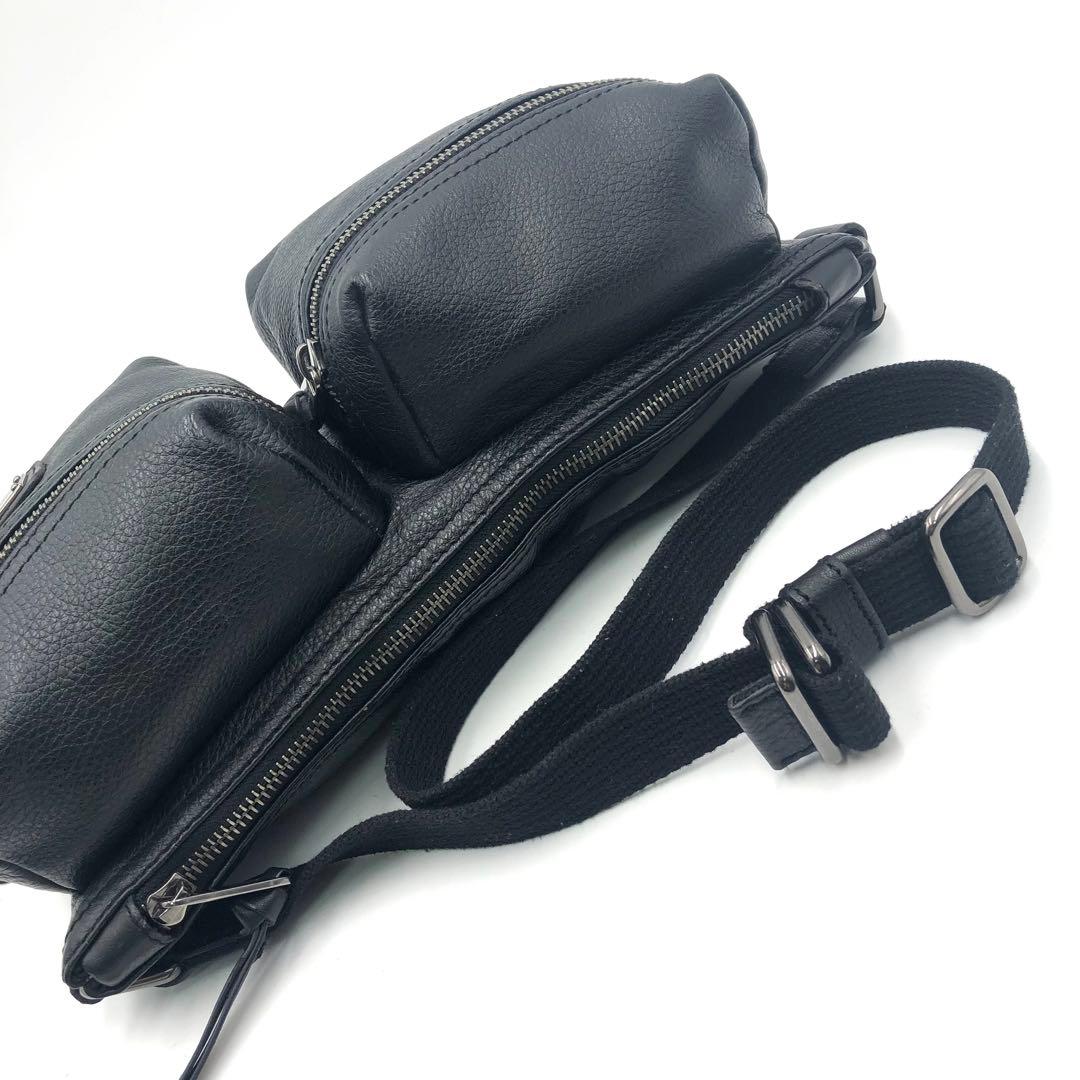 極美品 D&G ドルガバ ボディバッグ ロゴ プレート オールレザー ブラック