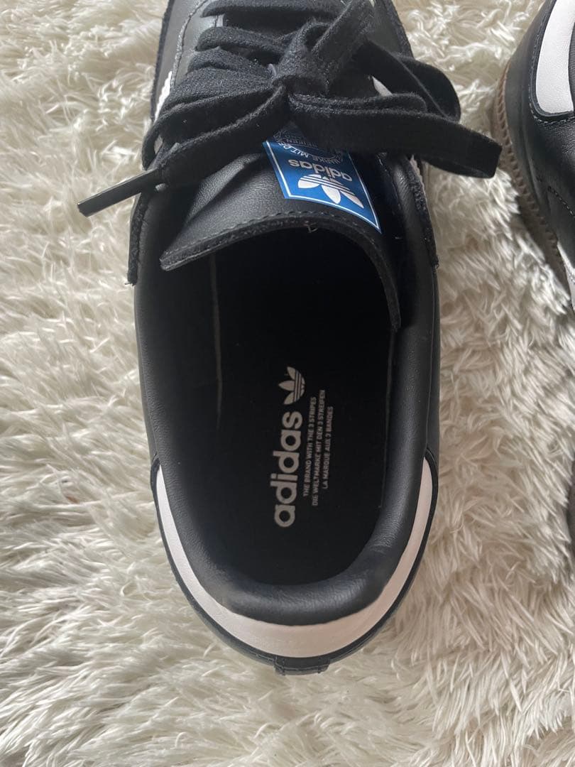 最終価格　未使用　adidas スニーカー　サンバ