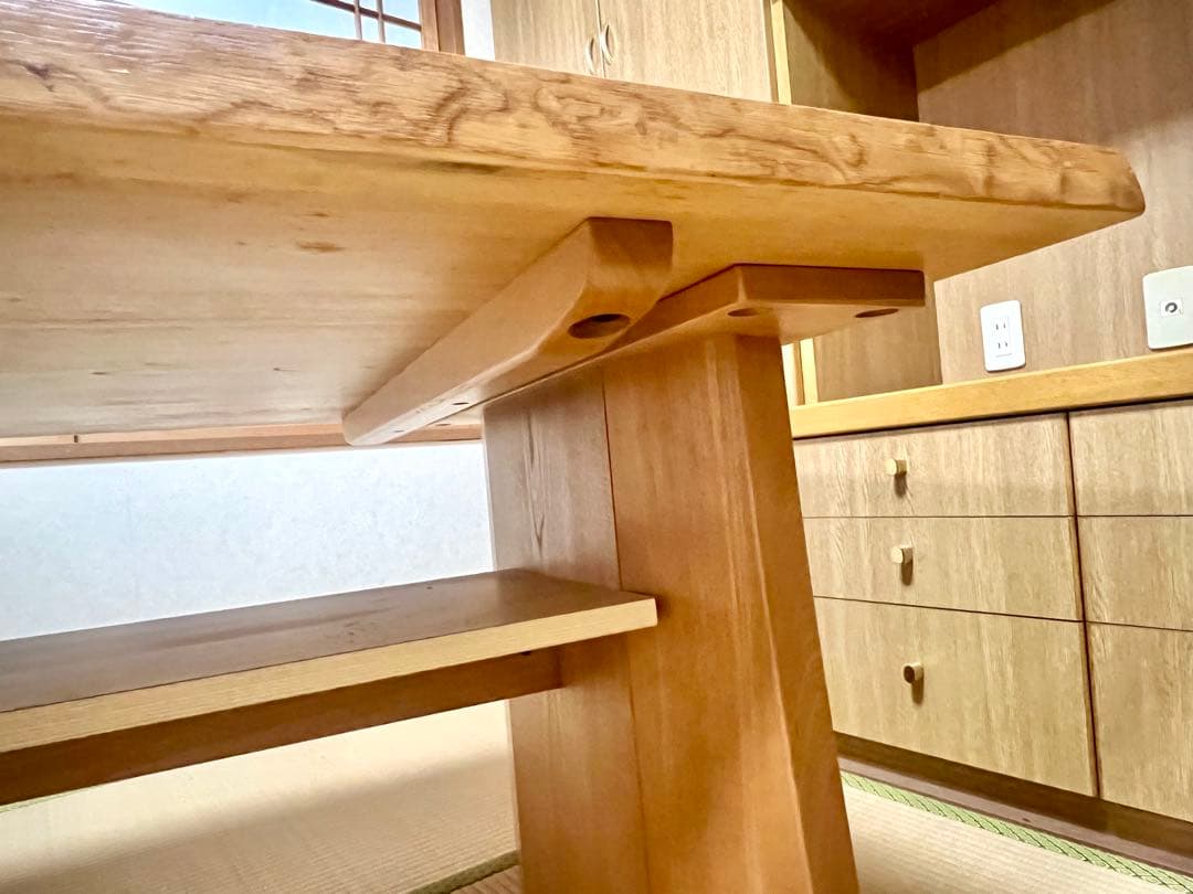 カリモク】高級木製ダイニングテーブル