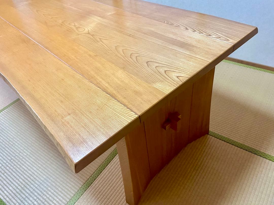 カリモク】高級木製ダイニングテーブル