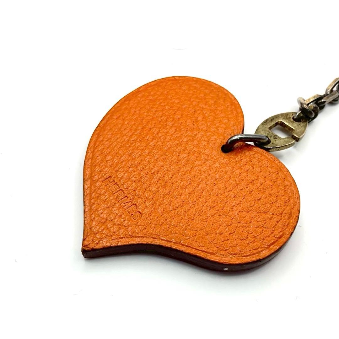 【美品】エルメス　レザーキーホルダー　ハート　バレンタイン限定　オレンジ×ピンク