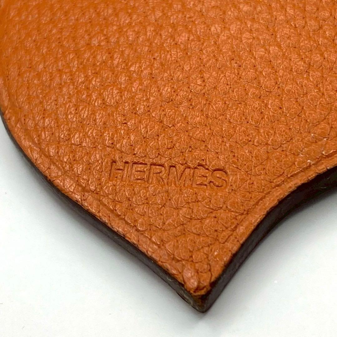 【美品】エルメス　レザーキーホルダー　ハート　バレンタイン限定　オレンジ×ピンク