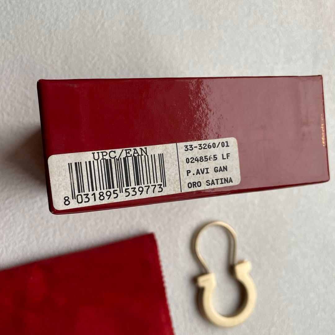 激レア✨️Ferragamo　KEYRING✨️フェラガモキーホルダーガンチーニ