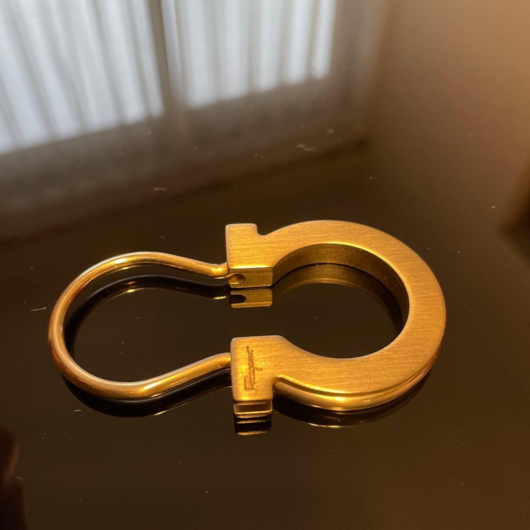 激レア✨️Ferragamo　KEYRING✨️フェラガモキーホルダーガンチーニ