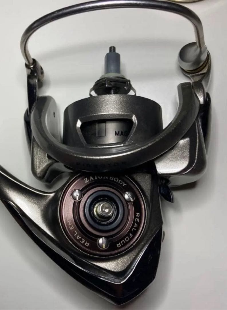 【SALE】ダイワ 12 ルビアス 2510PE-H　ノブ変更　メンテナンス済み