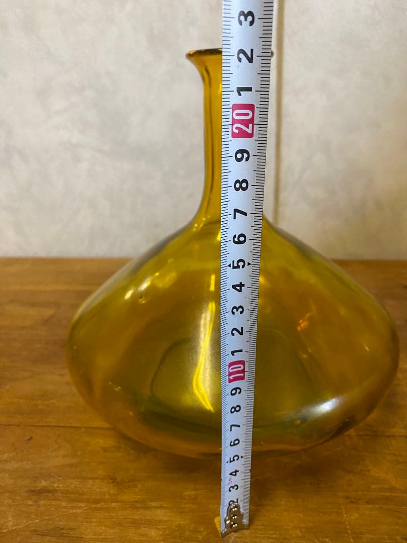 ハンドメイド　ガラス花瓶　黄色　フラワーベース　アンバーガラス　手づくり