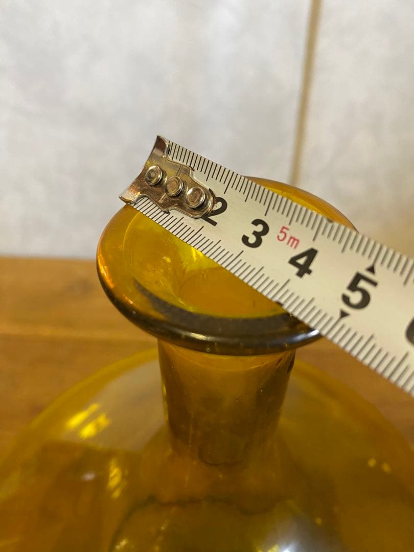 ハンドメイド　ガラス花瓶　黄色　フラワーベース　アンバーガラス　手づくり