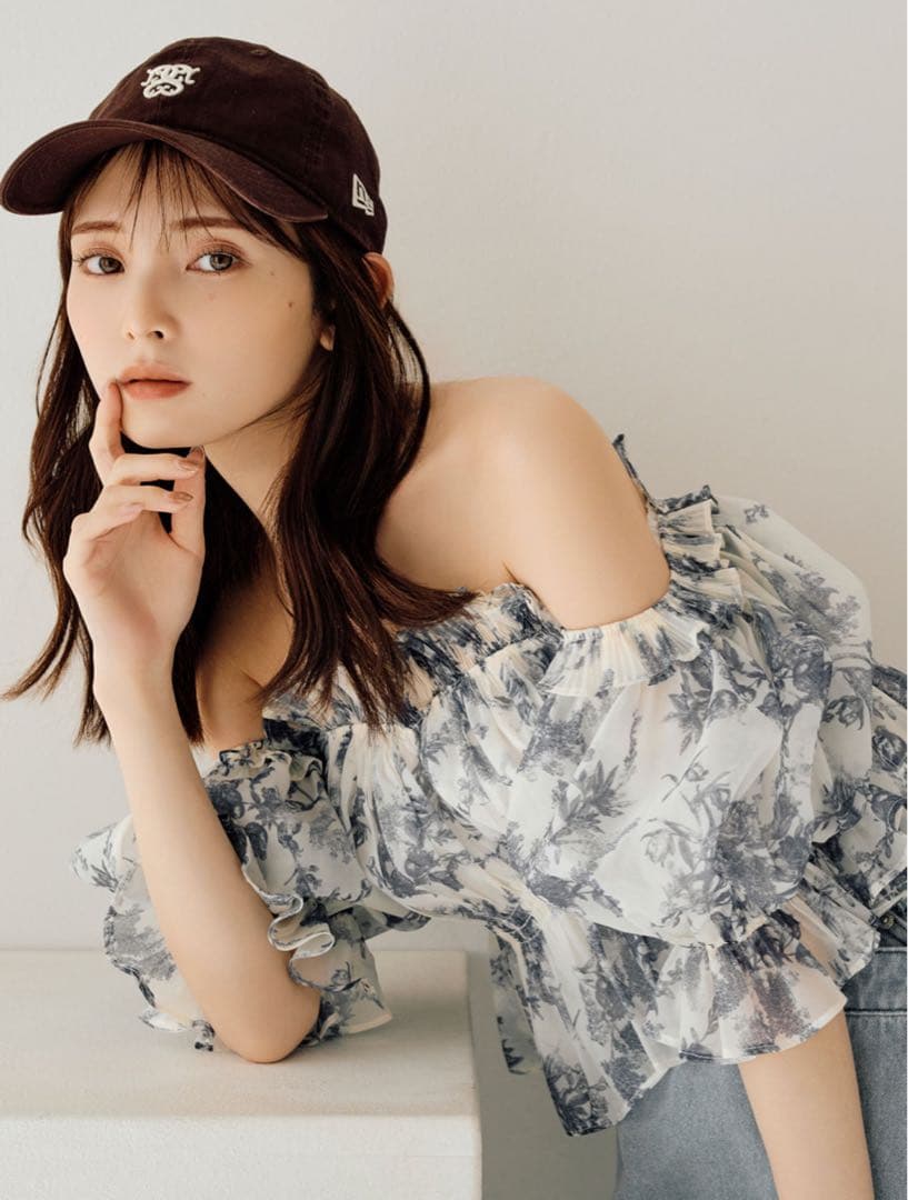 【snidel】ギャザーオフショルブラウス【新品タグ付き】