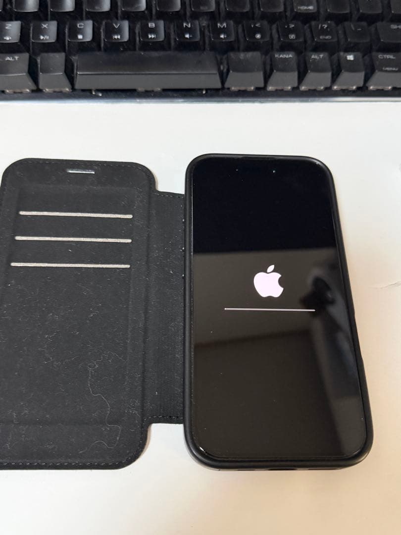 Apple iPhone 16 128GB スペースグレイ