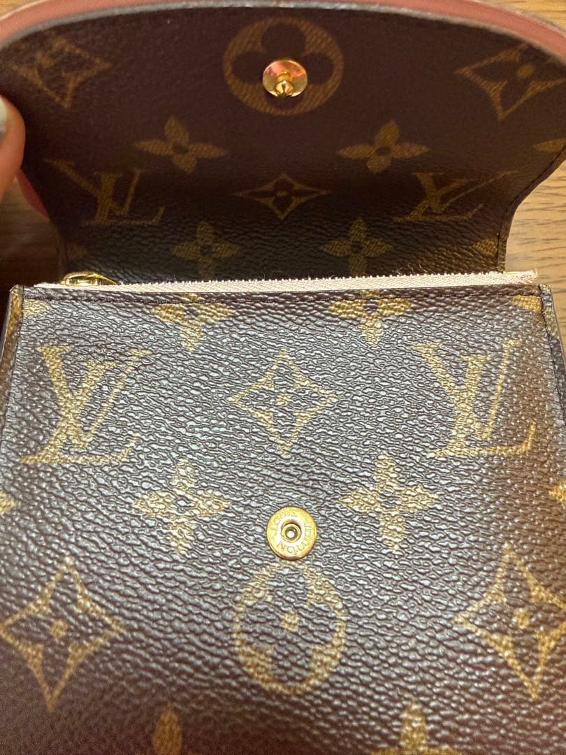 Louis Vuitton 二つ折り財布　　難あり