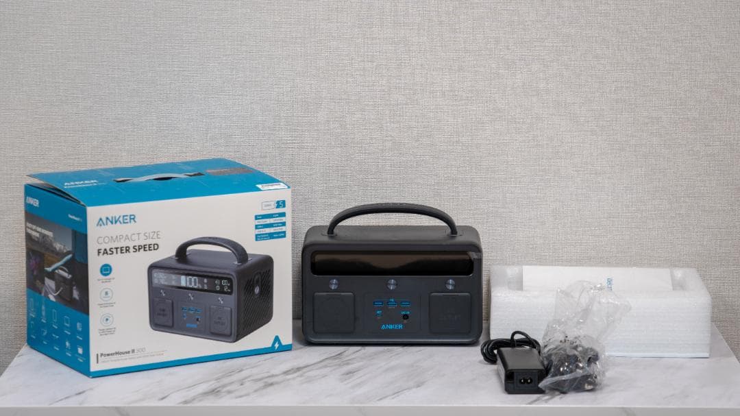 アンカー Anker PowerHouse II 300 (ポータブル電源)