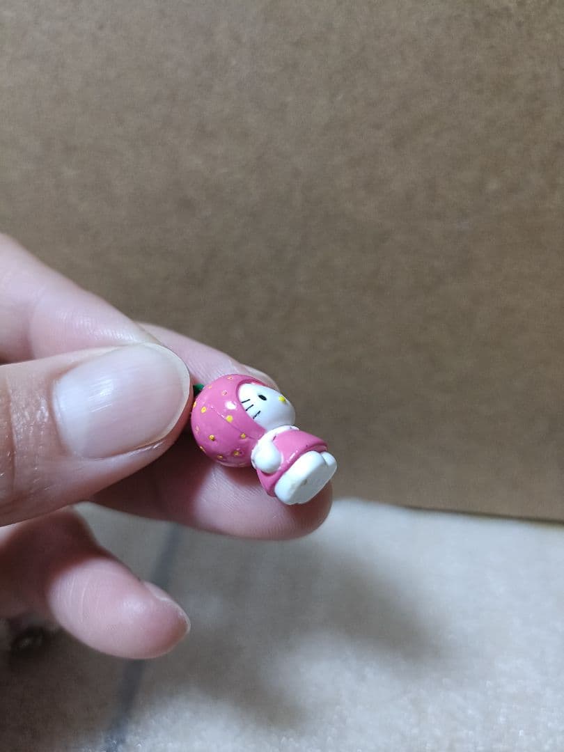 ゆ*リ様 ハローキティ キーホルダー 8個セット