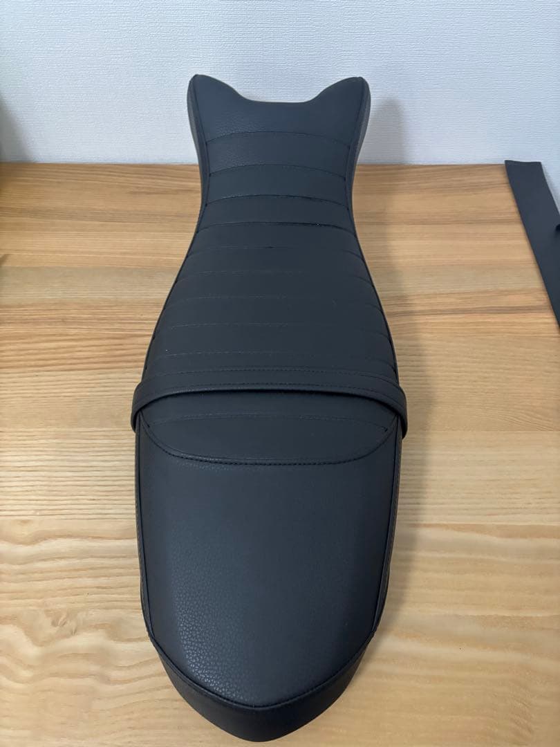 Rninet 純正シート　ブラック　美品