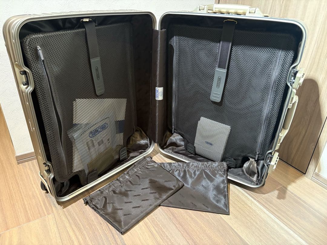 RIMOWA TOPAS TITANIUM 45L 新品未使用