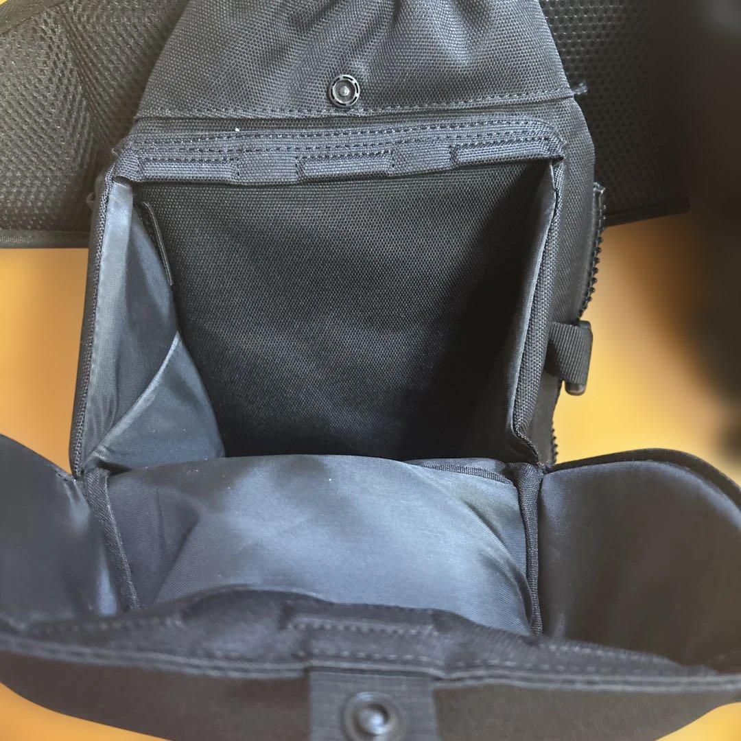 ジャッカル バーサタイルゲームベスト ブラック JACKALL