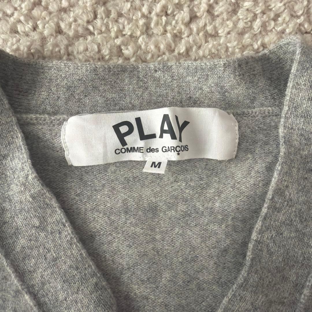 PLAY CDG コムデギャルソン　グレー カーディガン