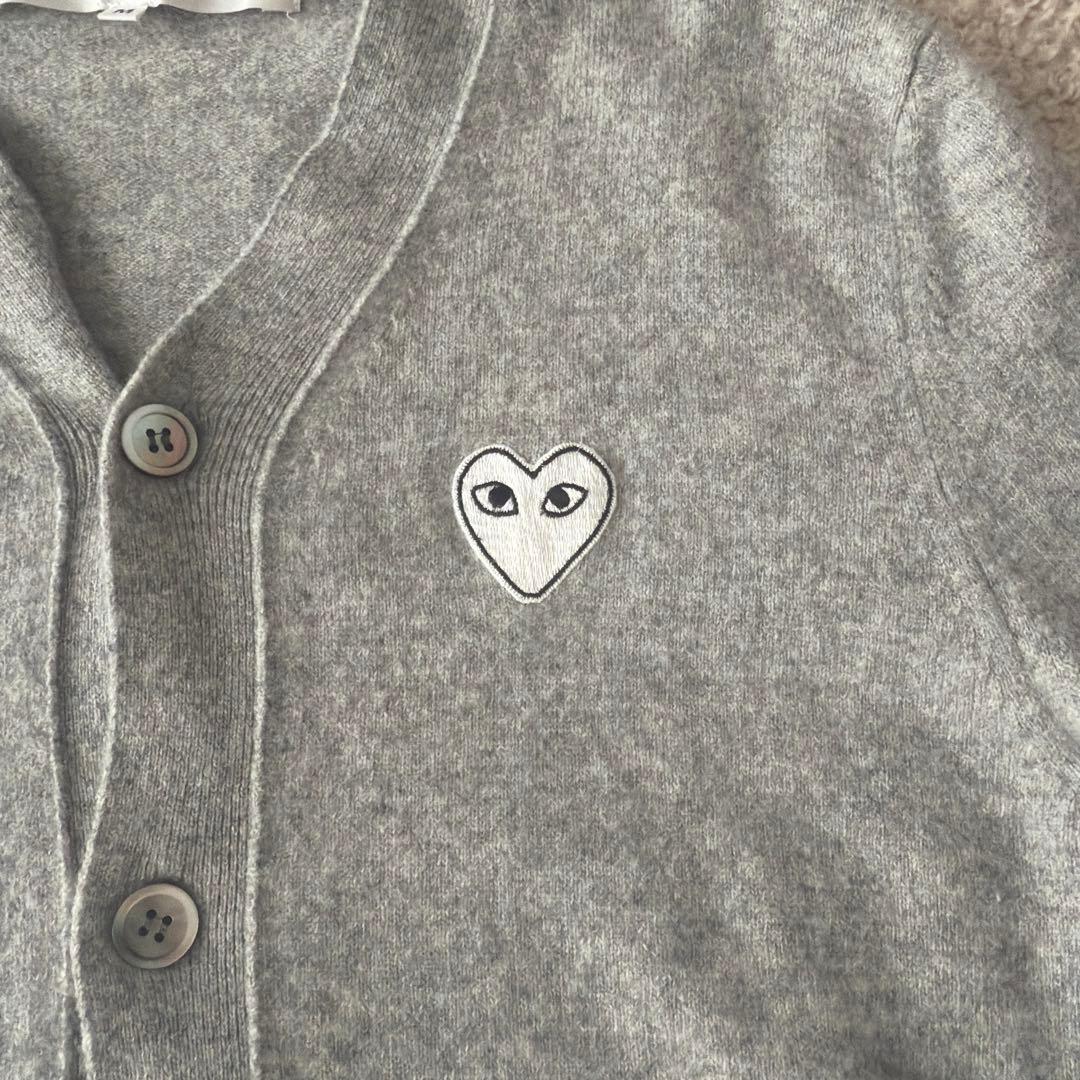 PLAY CDG コムデギャルソン　グレー カーディガン