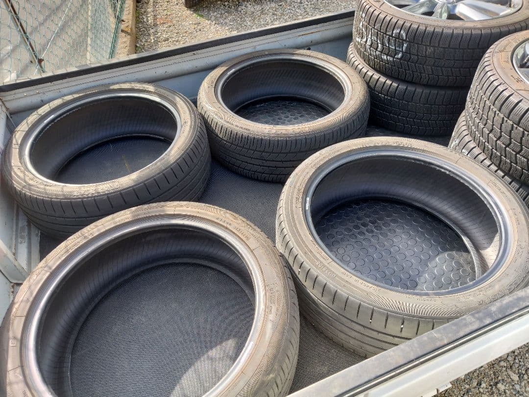 広島発！夏タイヤ　215/45R18 バリ山　4本　マツダ3 プリウスなど